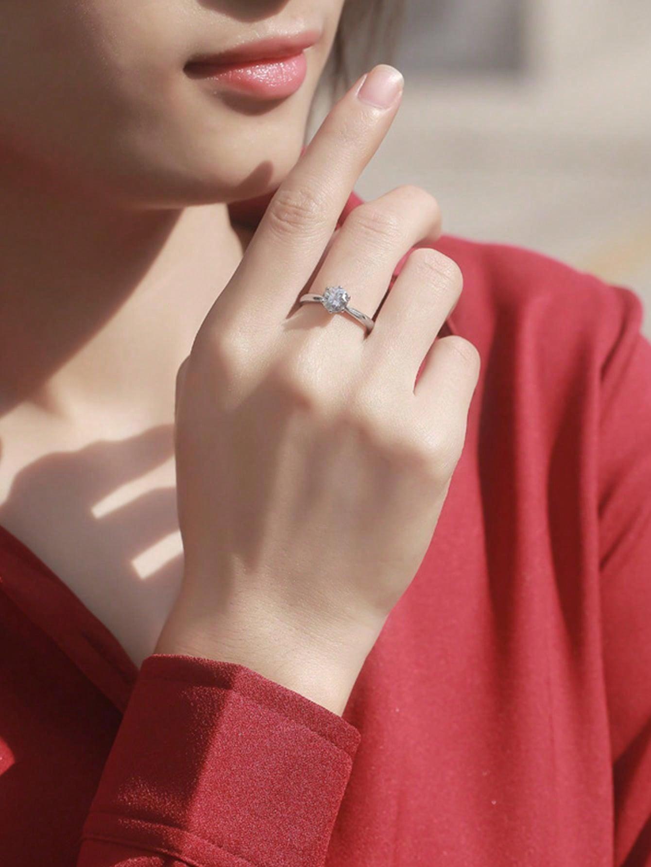 Silver Zirconia Ring.